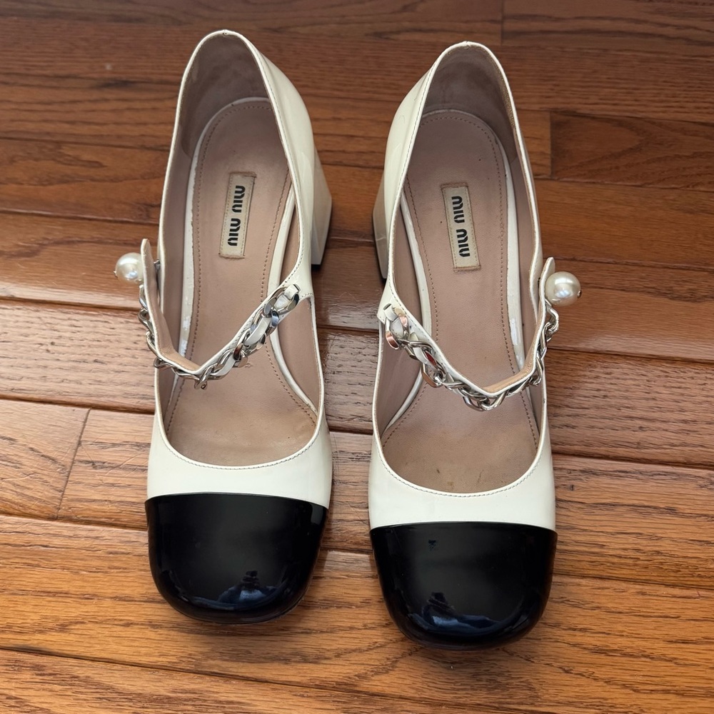 Patent Colorblock May Jane Pumps Black White Pearl Accent